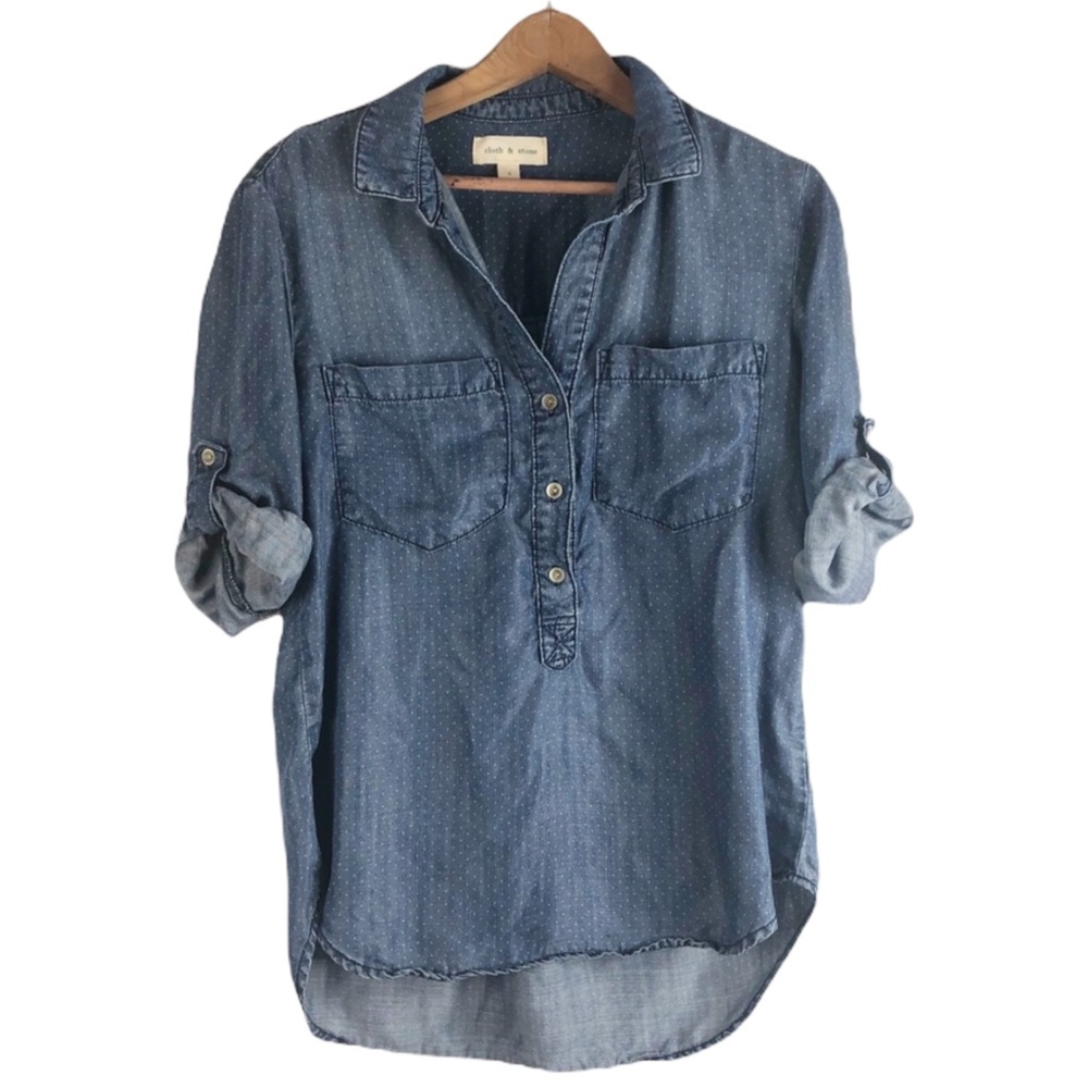Cloth & Stone Denim Polkadot Button Down casual Size Small Pullover Collar Neck - Picture 1 of 8